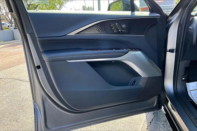 2026 Cadillac iQ V-Series Premium AWD