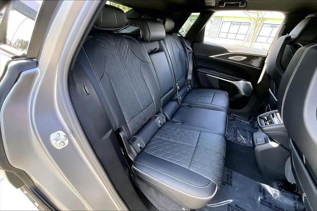 2026 Cadillac iQ V-Series Premium AWD