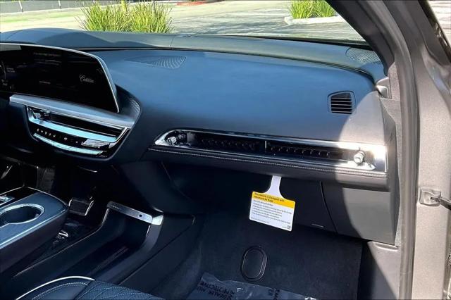 2026 Cadillac iQ V-Series Premium AWD