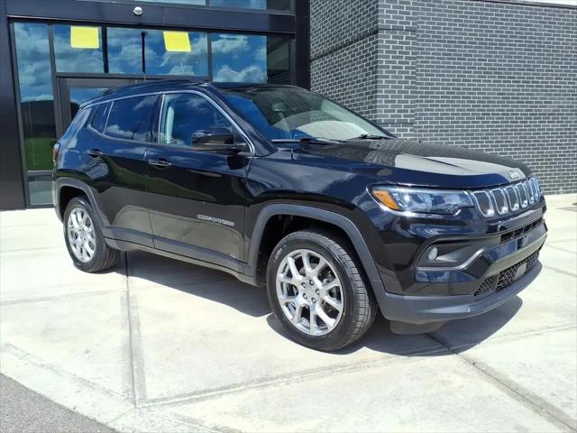 2022 Jeep Compass Latitude Lux 4x4 for sale in Dayton, OH