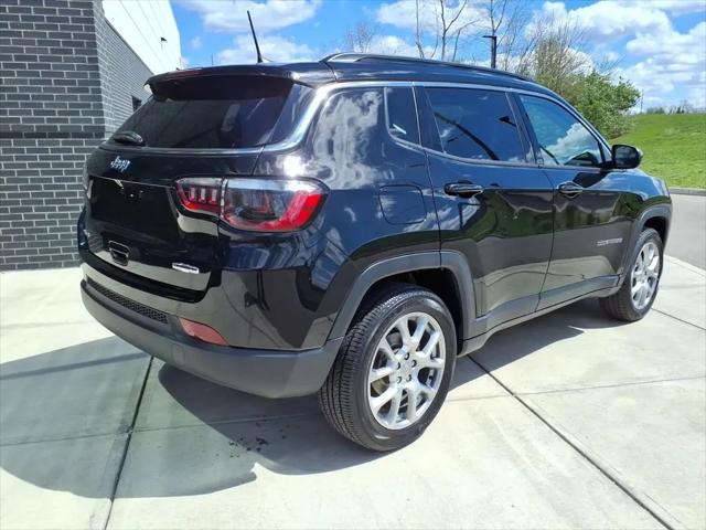 2022 Jeep Compass Latitude Lux 4x4