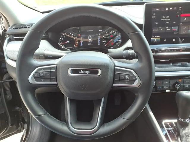 2022 Jeep Compass Latitude Lux 4x4