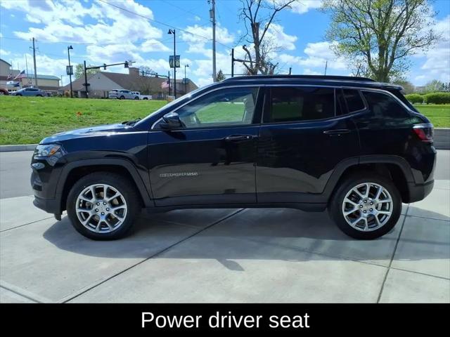 2022 Jeep Compass Latitude Lux 4x4