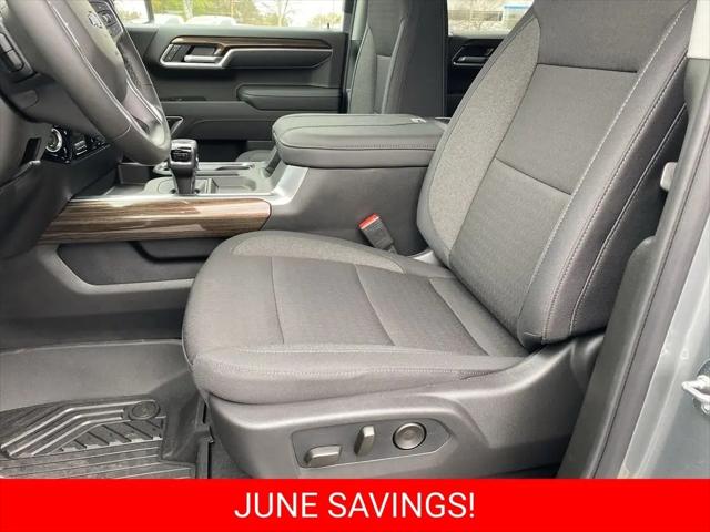 2026 Chevrolet Silverado 1500 4WD Crew Cab Short Bed RST
