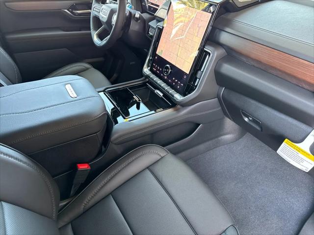 2026 GMC Yukon 4WD Denali