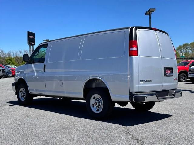 2026 GMC Savana Cargo 2500 Regular Wheelbase, Work Van, RWD