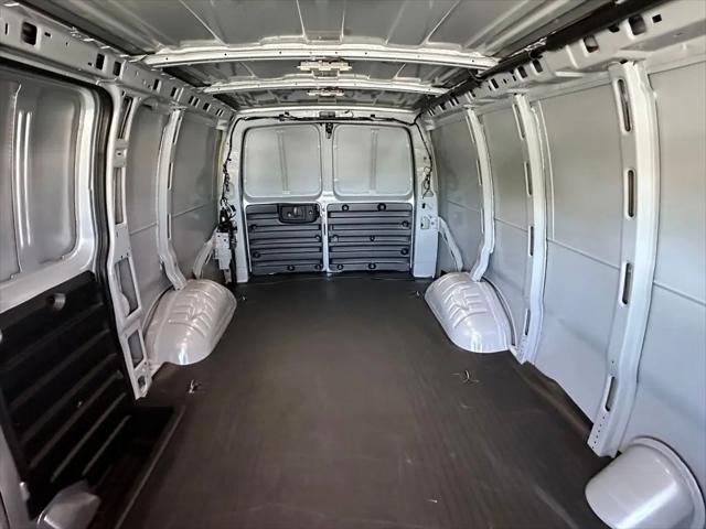 2026 GMC Savana Cargo 2500 Regular Wheelbase, Work Van, RWD