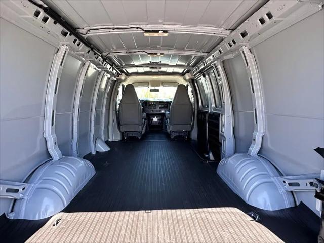 2026 GMC Savana Cargo 2500 Regular Wheelbase, Work Van, RWD