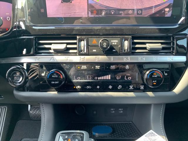2026 Nissan Pathfinder SL