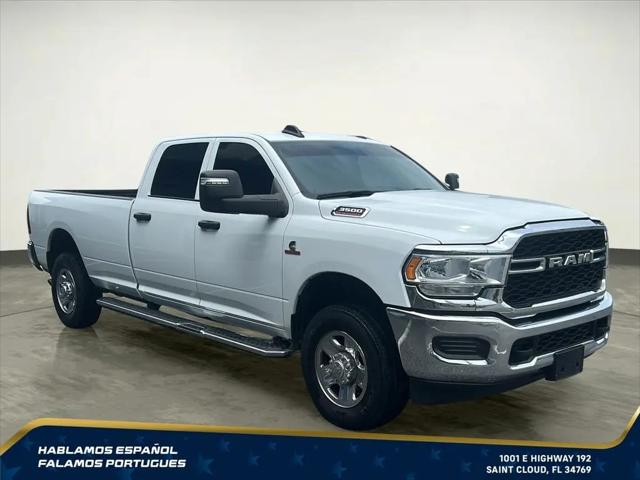 2024 Ram 3500 Tradesman Crew Cab 4x4 8' Box