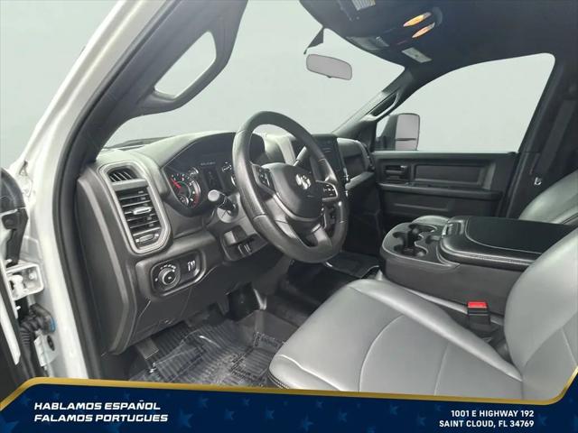 2024 Ram 3500 Tradesman Crew Cab 4x4 8' Box