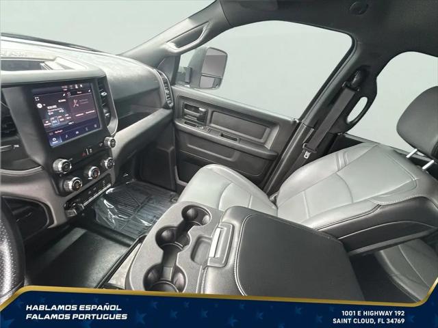 2024 Ram 3500 Tradesman Crew Cab 4x4 8' Box