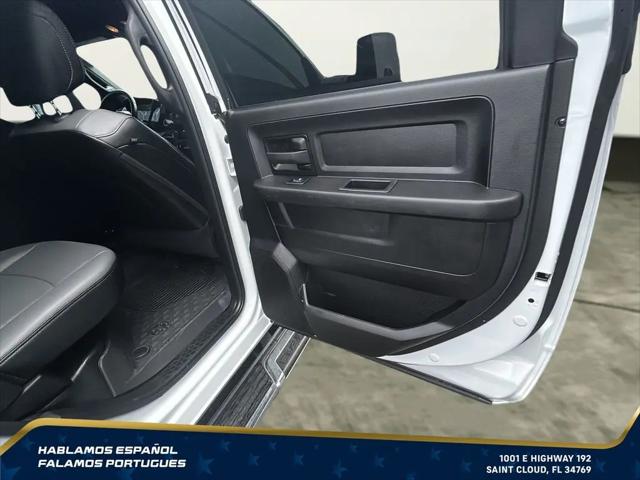 2024 Ram 3500 Tradesman Crew Cab 4x4 8' Box