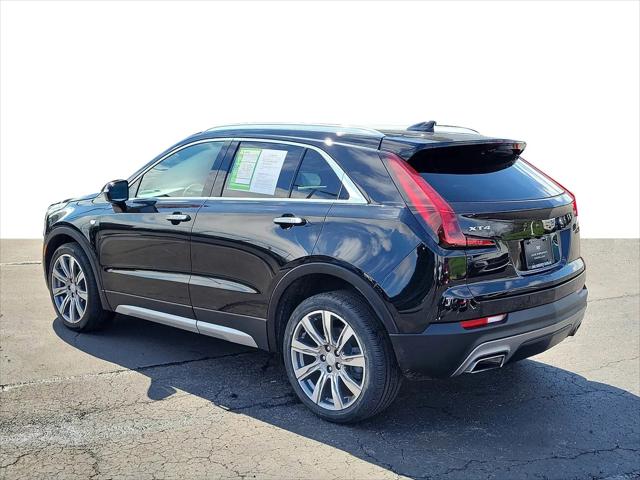 2023 Cadillac XT4 FWD Premium Luxury