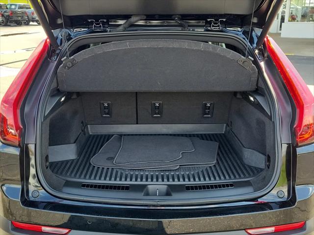 2023 Cadillac XT4 FWD Premium Luxury