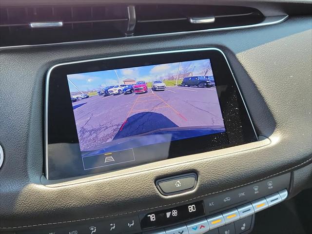 2023 Cadillac XT4 FWD Premium Luxury