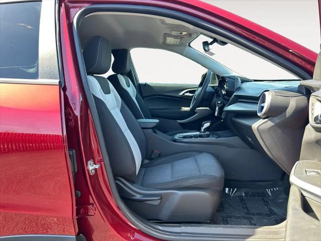 2025 Chevrolet Trax FWD LS
