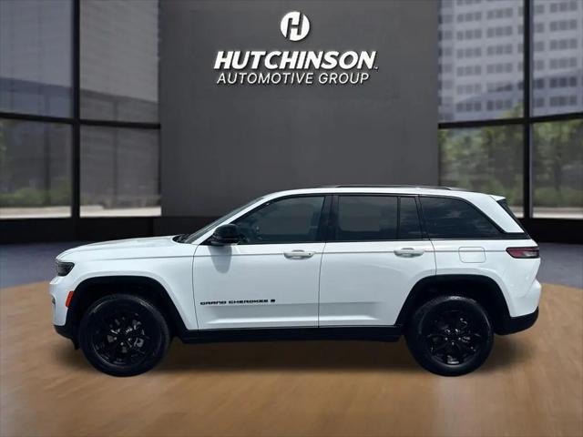 2025 Jeep Grand Cherokee Altitude 4x4