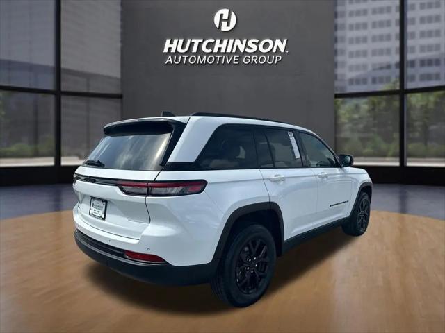 2025 Jeep Grand Cherokee Altitude 4x4