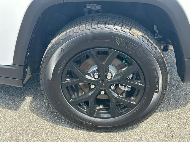 2025 Jeep Grand Cherokee Altitude 4x4
