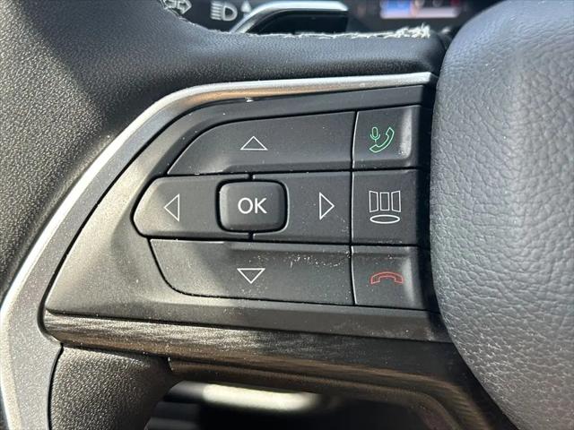 2025 Jeep Grand Cherokee Altitude 4x4
