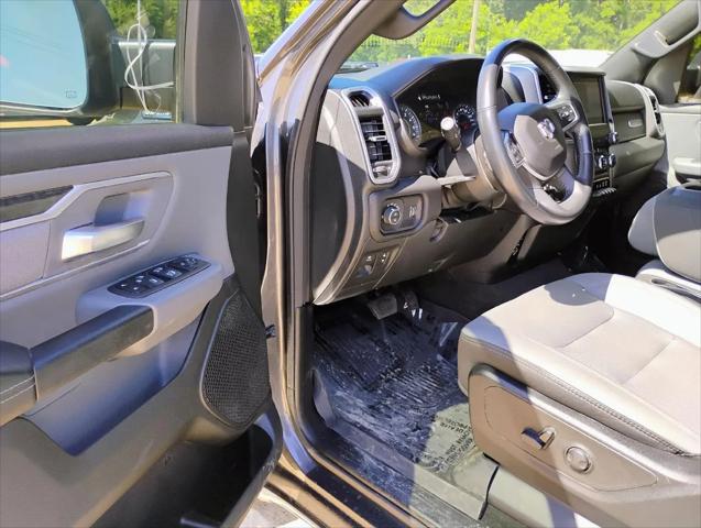 2023 Ram 1500 Big Horn Quad Cab 4x4 6'4" Box