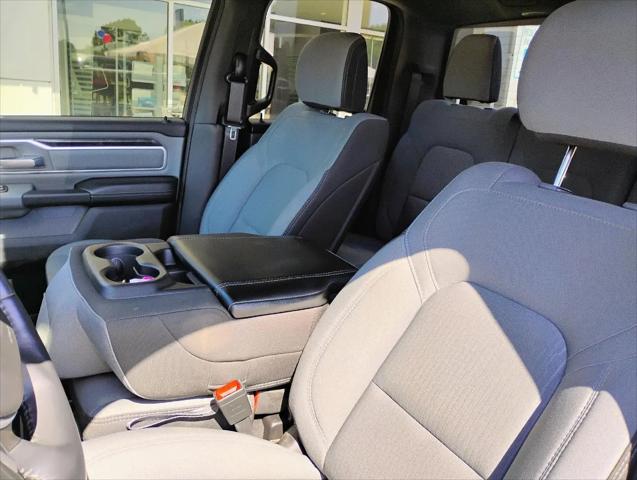 2023 Ram 1500 Big Horn Quad Cab 4x4 6'4" Box