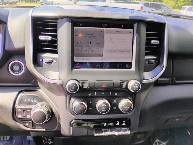 2023 Ram 1500 Big Horn Quad Cab 4x4 6'4" Box