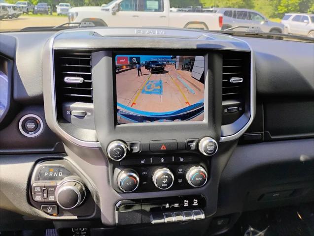 2023 Ram 1500 Big Horn Quad Cab 4x4 6'4" Box