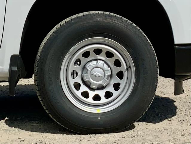 2026 Chevrolet Silverado 1500 4WD Double Cab Standard Bed WT