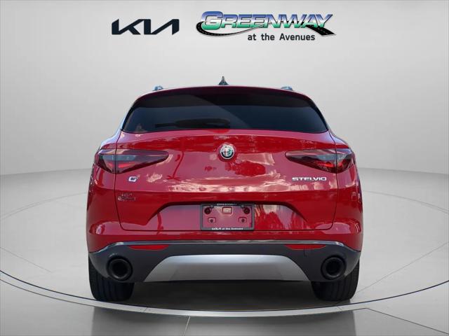 2023 Alfa Romeo Stelvio Ti AWD