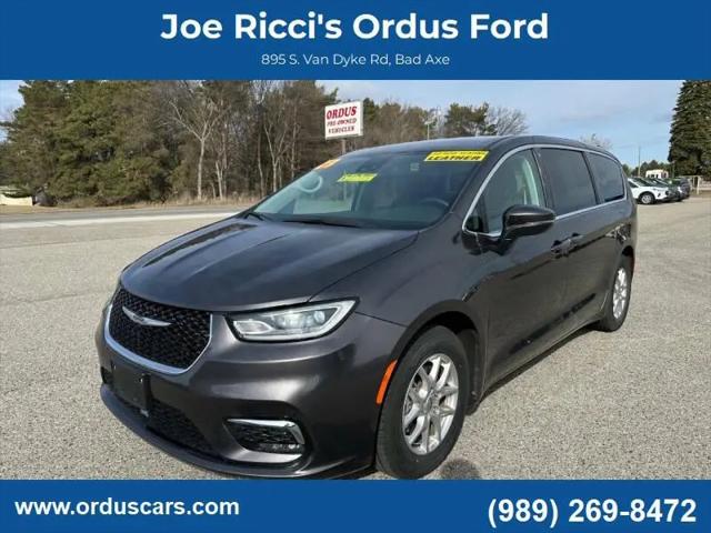 2023 Chrysler Pacifica Touring L for sale in Bad Axe, MI