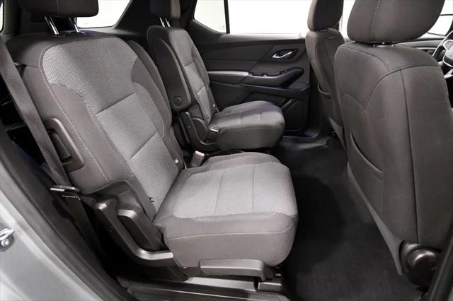 2023 Chevrolet Traverse AWD LT Cloth