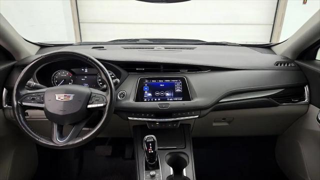 2020 Cadillac XT4 FWD Premium Luxury