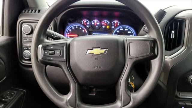 2023 Chevrolet Silverado 2500HD 4WD Crew Cab Standard Bed Custom