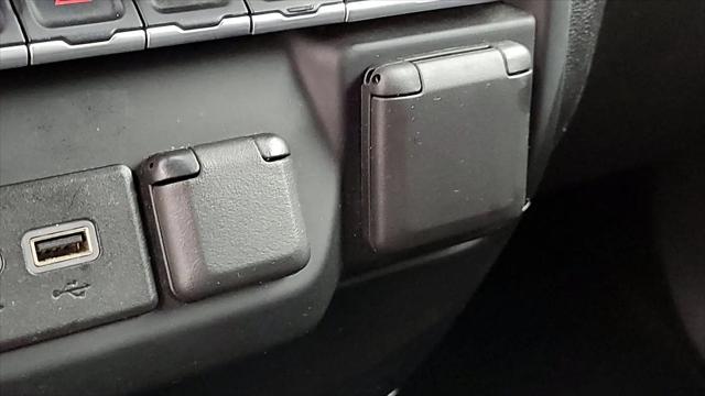 2023 Chevrolet Silverado 2500HD 4WD Crew Cab Standard Bed Custom