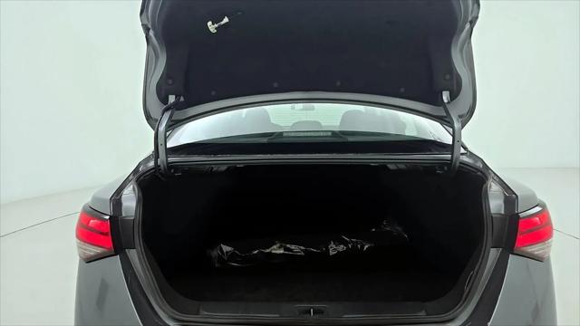 2024 Nissan Sentra SR Xtronic CVT