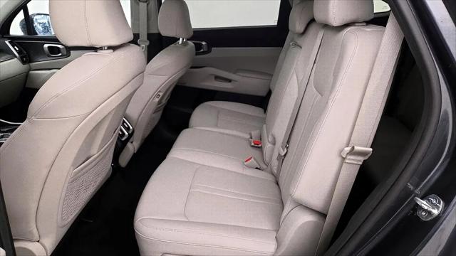 2023 Kia Sorento S