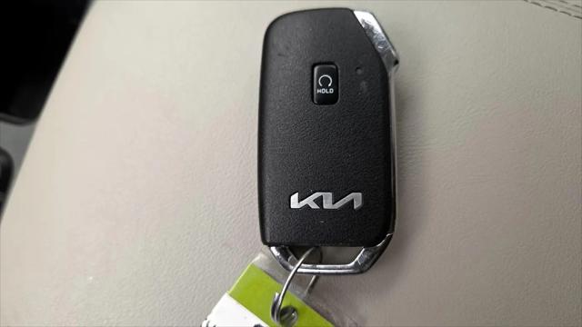 2023 Kia Sorento S