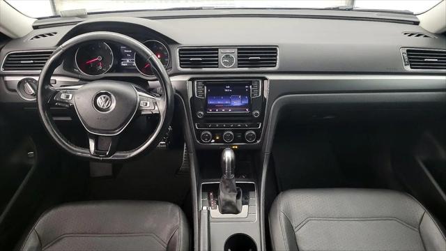 2017 Volkswagen Passat 1.8T R-Line
