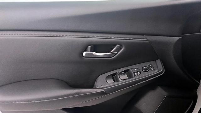 2023 Nissan Sentra SV Xtronic CVT