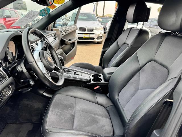2017 Porsche Macan S