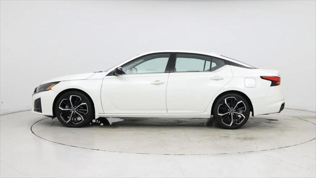 2023 Nissan Altima SR FWD