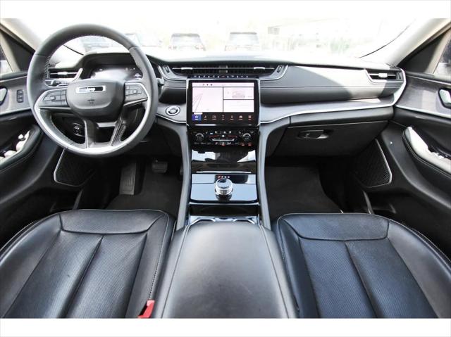 2023 Jeep Grand Cherokee L Limited 4x2