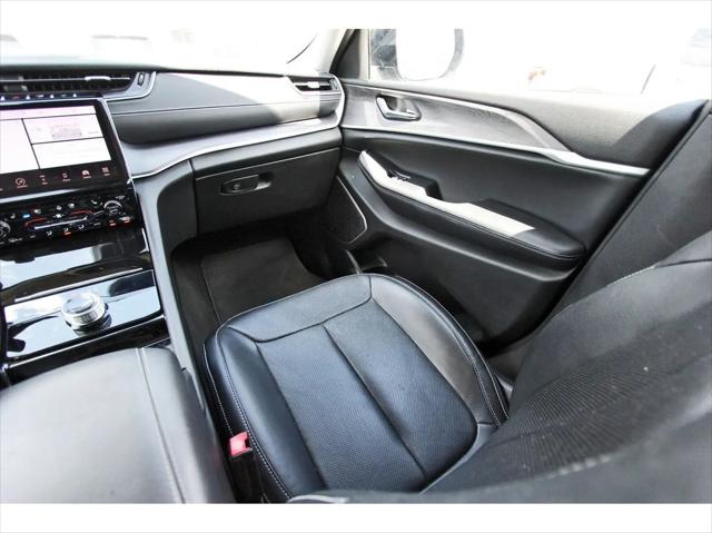 2023 Jeep Grand Cherokee L Limited 4x2