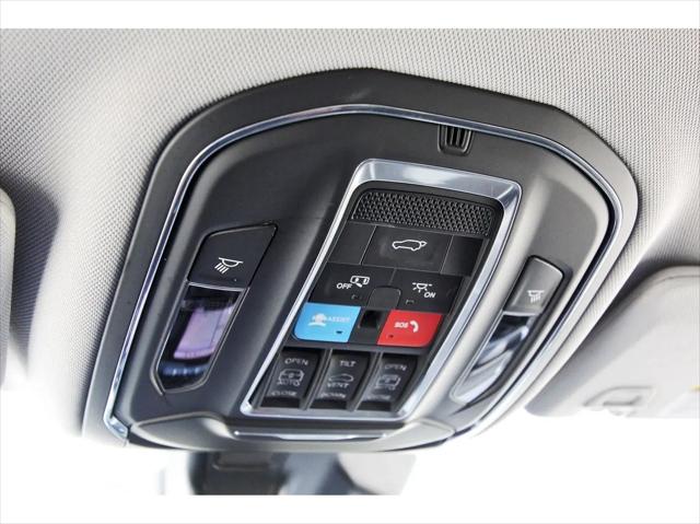 2023 Jeep Grand Cherokee L Limited 4x2