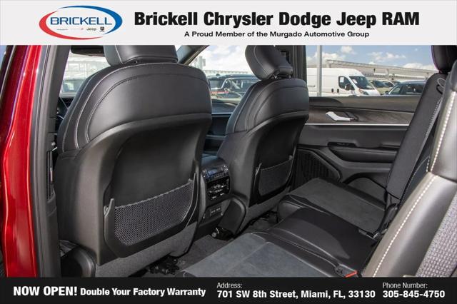 2026 Jeep Grand Cherokee L Altitude 4x4