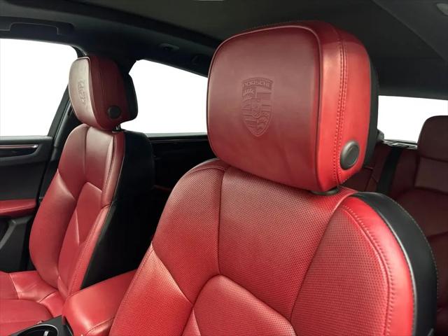 2024 Porsche Macan Macan