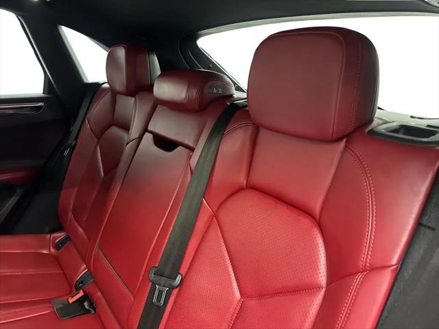 2024 Porsche Macan Macan