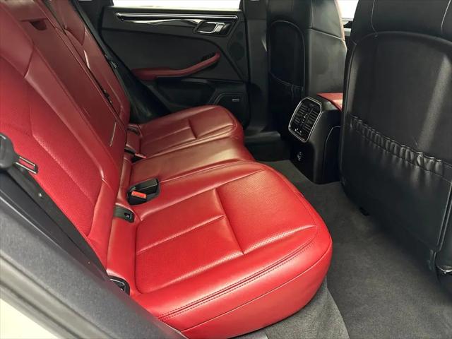 2024 Porsche Macan Macan